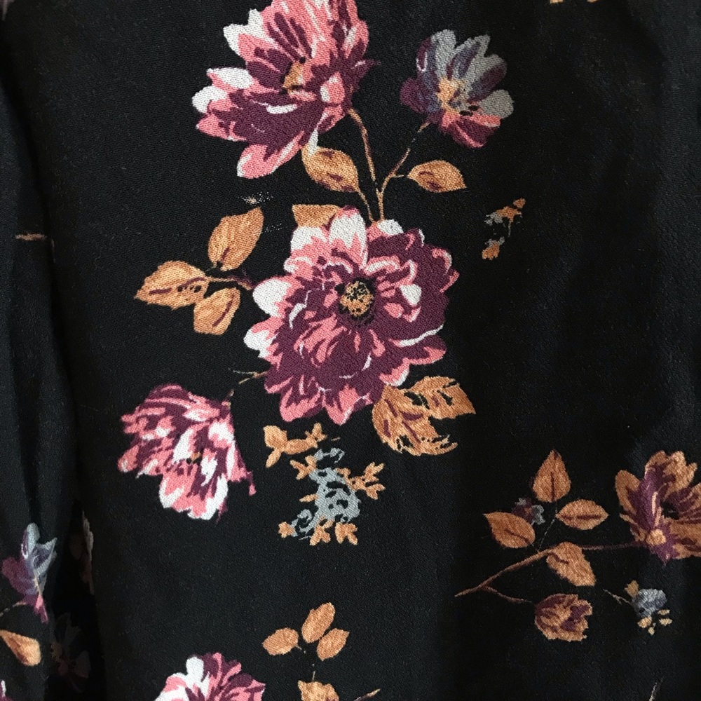 Forever 21 Boho top - Picture 2 of 5